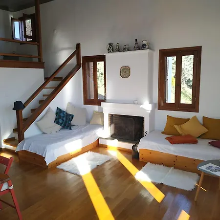 Comfy Modern House In Afetes